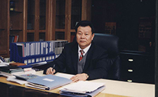 “做企业就像爬山”——访新利app官方在线入口董事长李建华